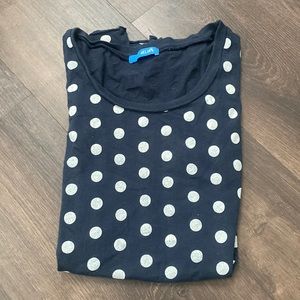 Blue and white polka dotted longer short sleeve shirt